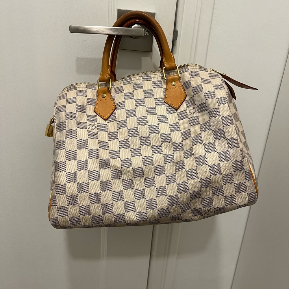 Louis Vuitton Speedy